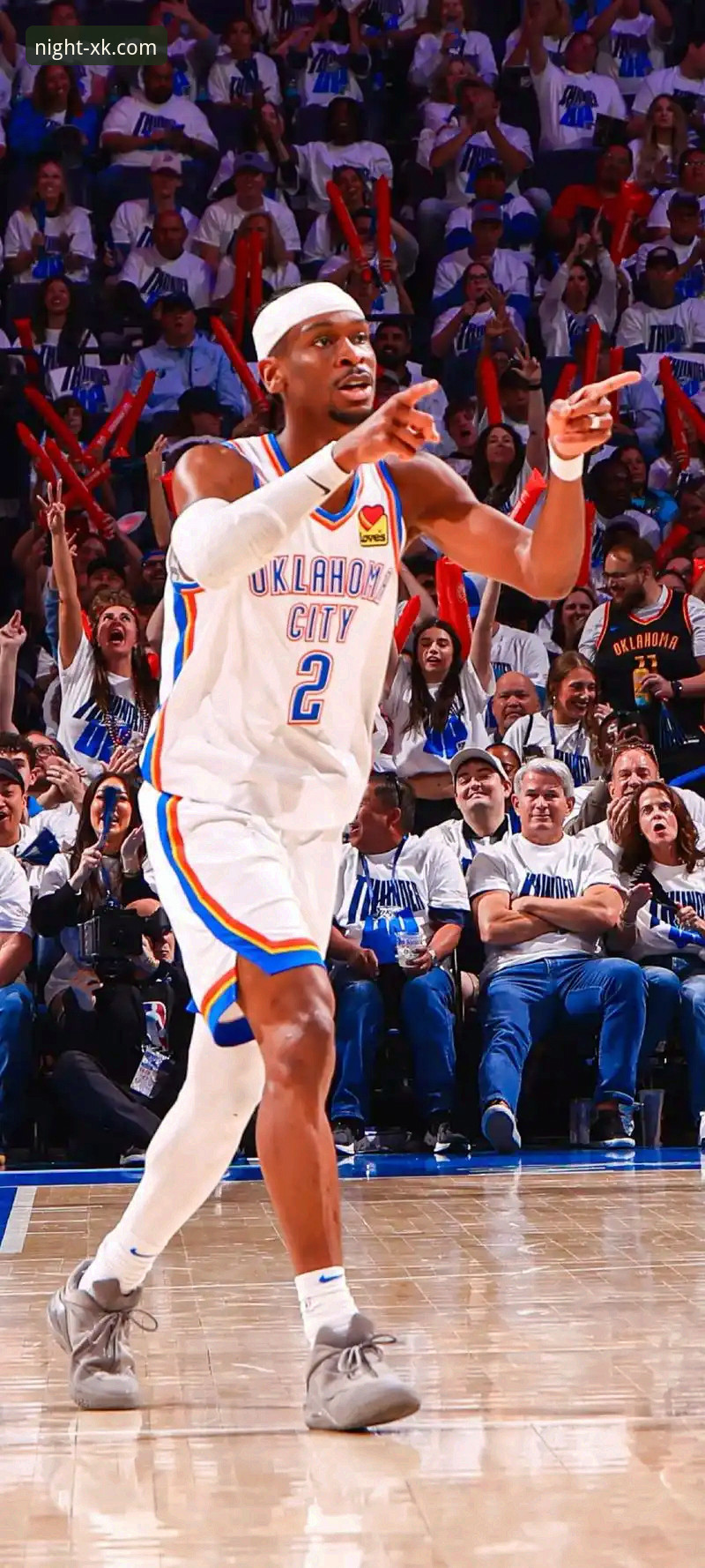 亚历山大加时赛10分封神！雷霆114-110险胜活塞，星空体育平台全程见证极限对决